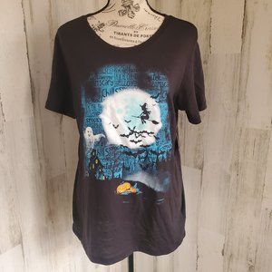 NWT MIDNIGHT HAUNTING GRAPHIC T-SHIRT